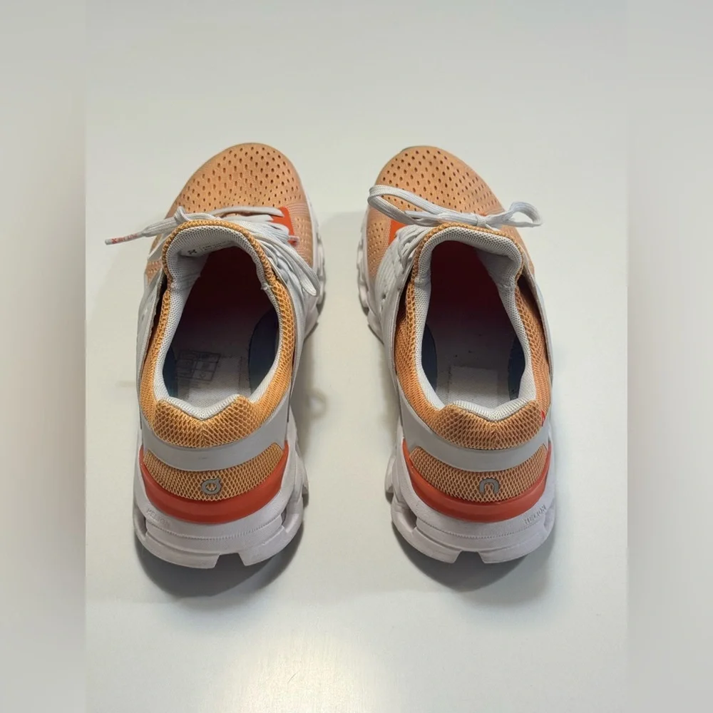 On Cloudswift Shoes Womens Size 8.5 Orange White Helion CloudTec Road Running - Picture 3 of 10